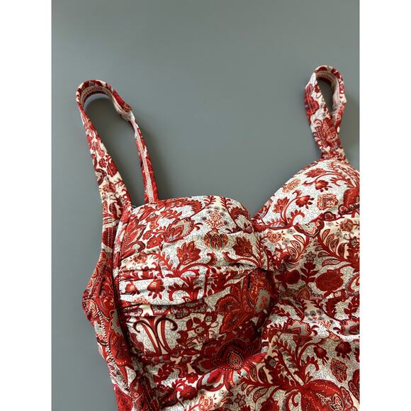 Unbranded womens one piece bathing suit size S red print built in bra - Picture 2 of 8